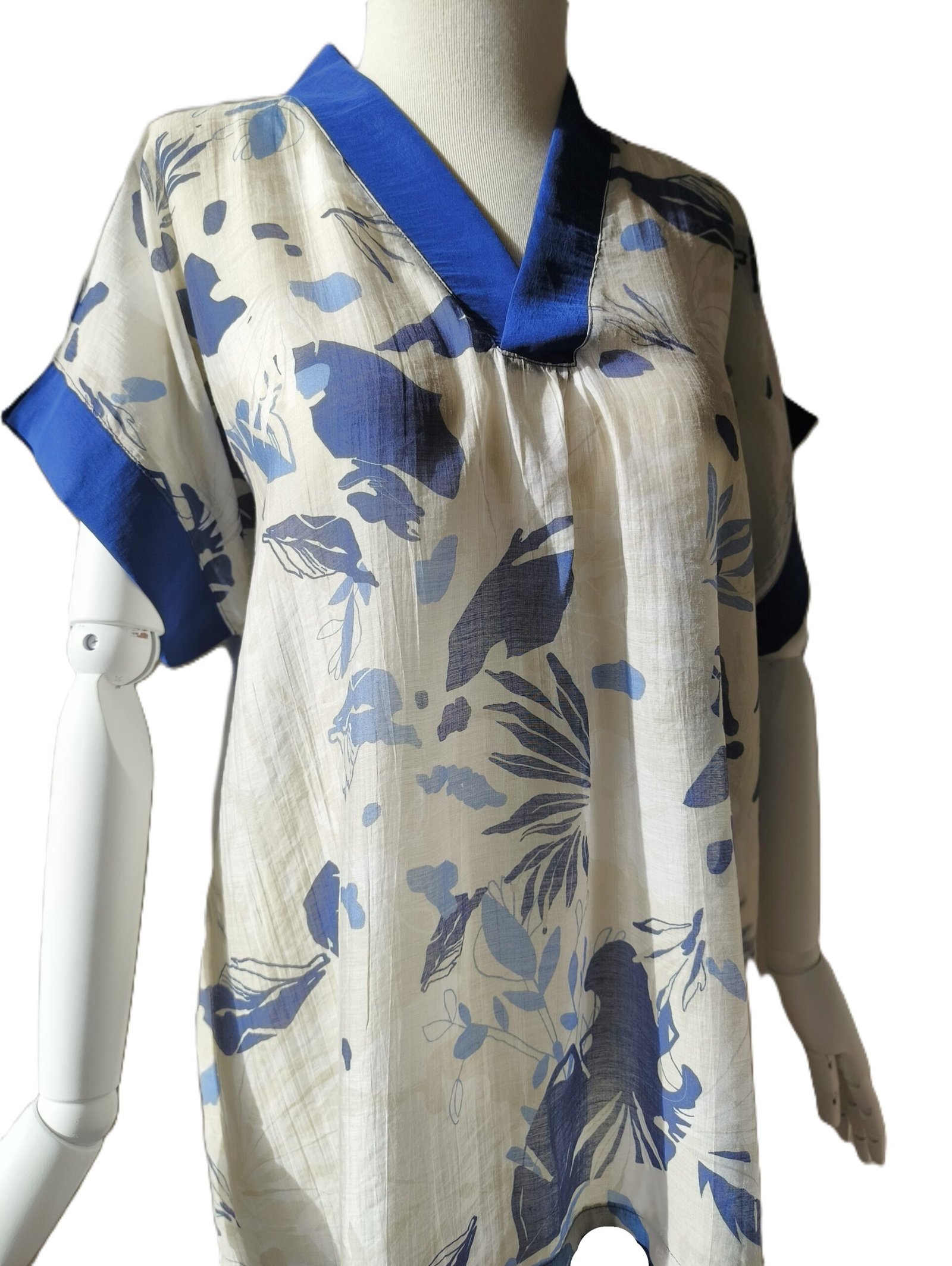 Sulu Boya Desenli Kısa Kollu Yazlık Bluz