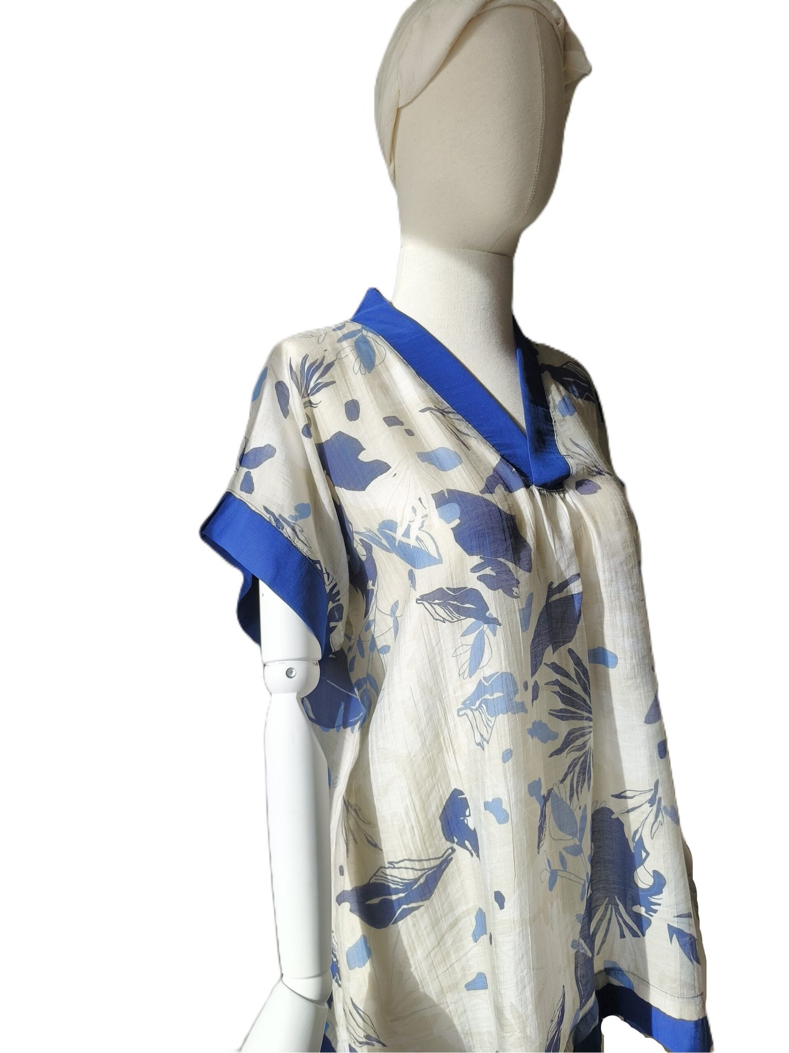 Sulu Boya Desenli Kısa Kollu Yazlık Bluz - Görsel 3